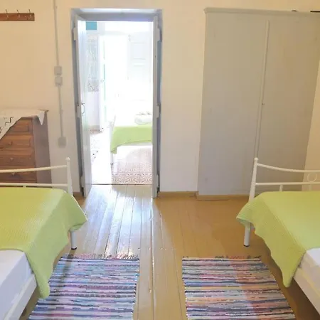 Apartmán Milos Kardapis Upper Floor