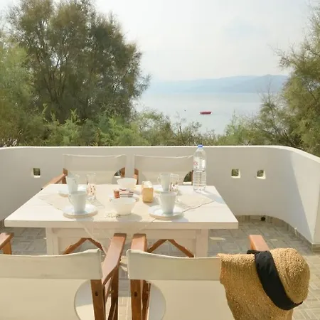 Milos Kardapis Upper Floor Klima (Milos)