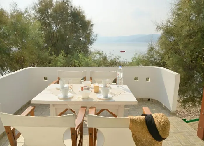 Milos Kardapis Upper Floor Klima (Milos)